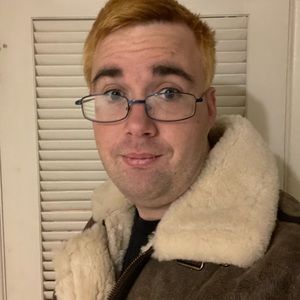 Meet your Posher, Christopher